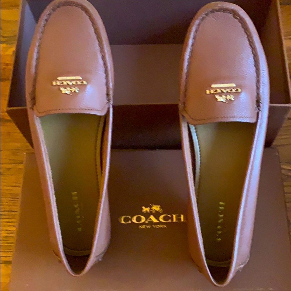Coach pebble Leather ,size 6.5-7